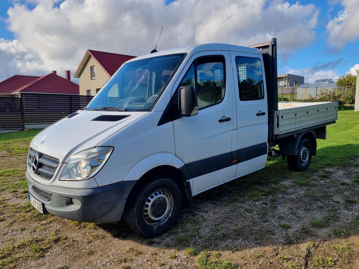 Mercedes-Benz Sprinter - 1
