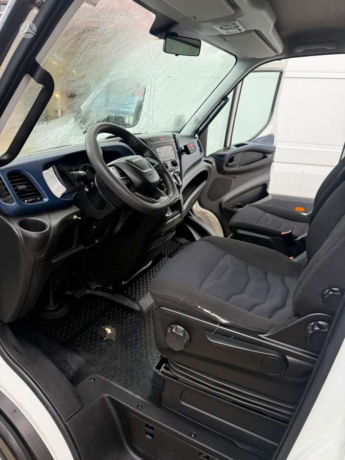 Iveco Daily - 12