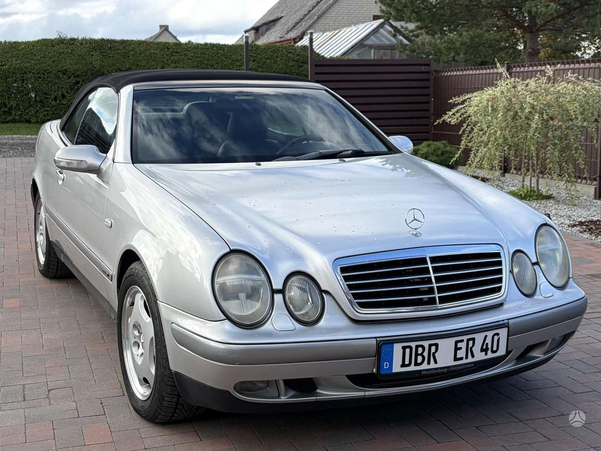 Mercedes-Benz CLK200 - 4