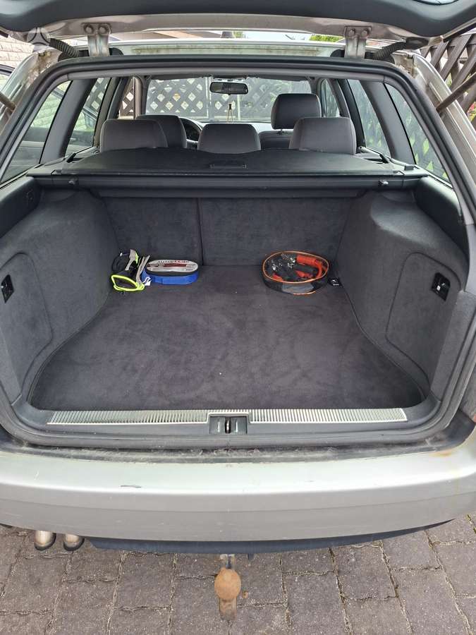 Audi A4 - 8