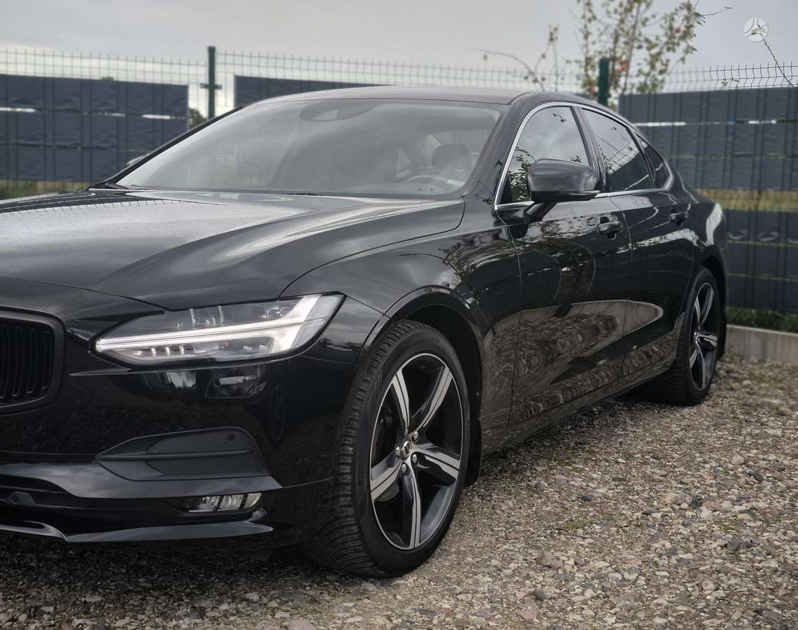 Volvo S90 - 3
