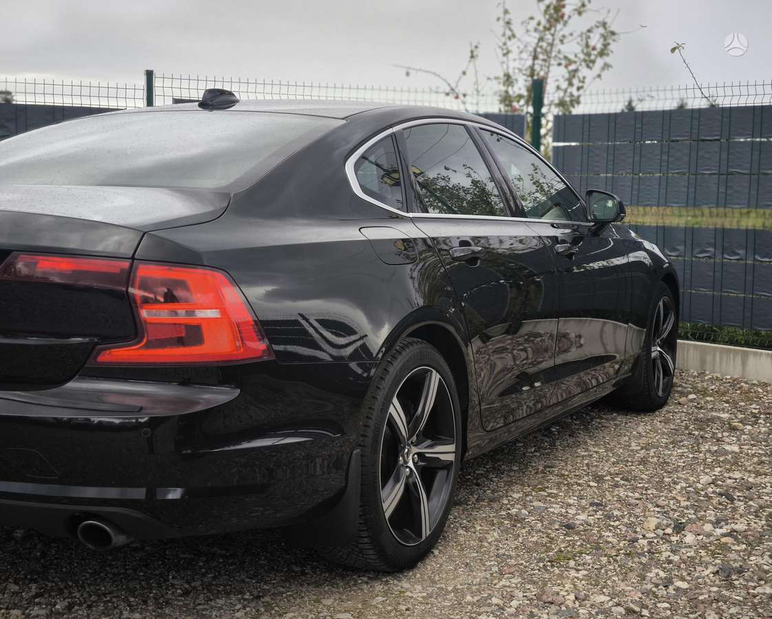 Volvo S90 - 6
