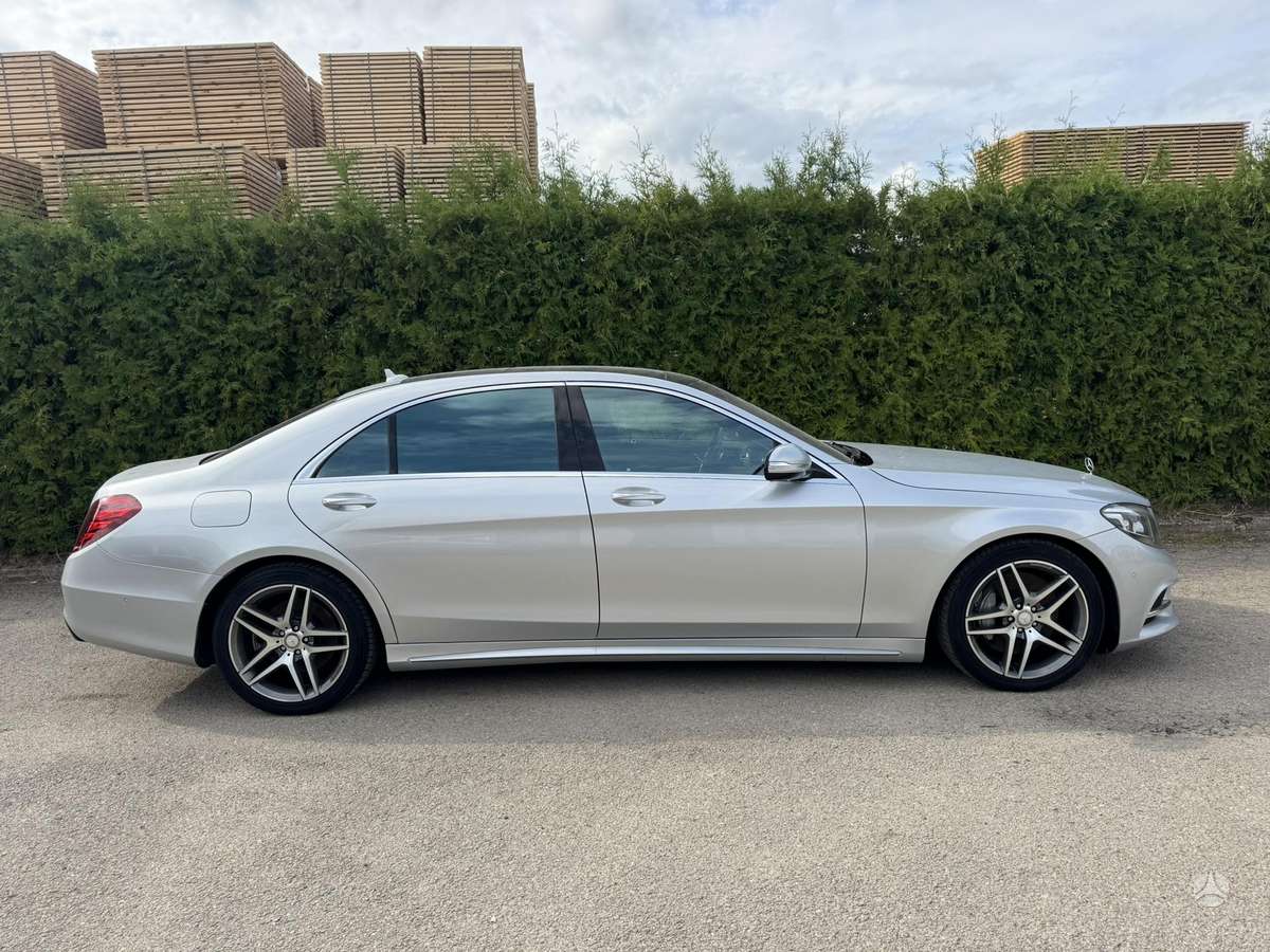 Mercedes-Benz S550 - 2