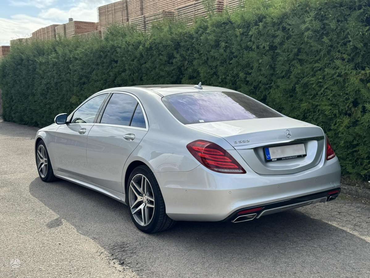 Mercedes-Benz S550 - 4