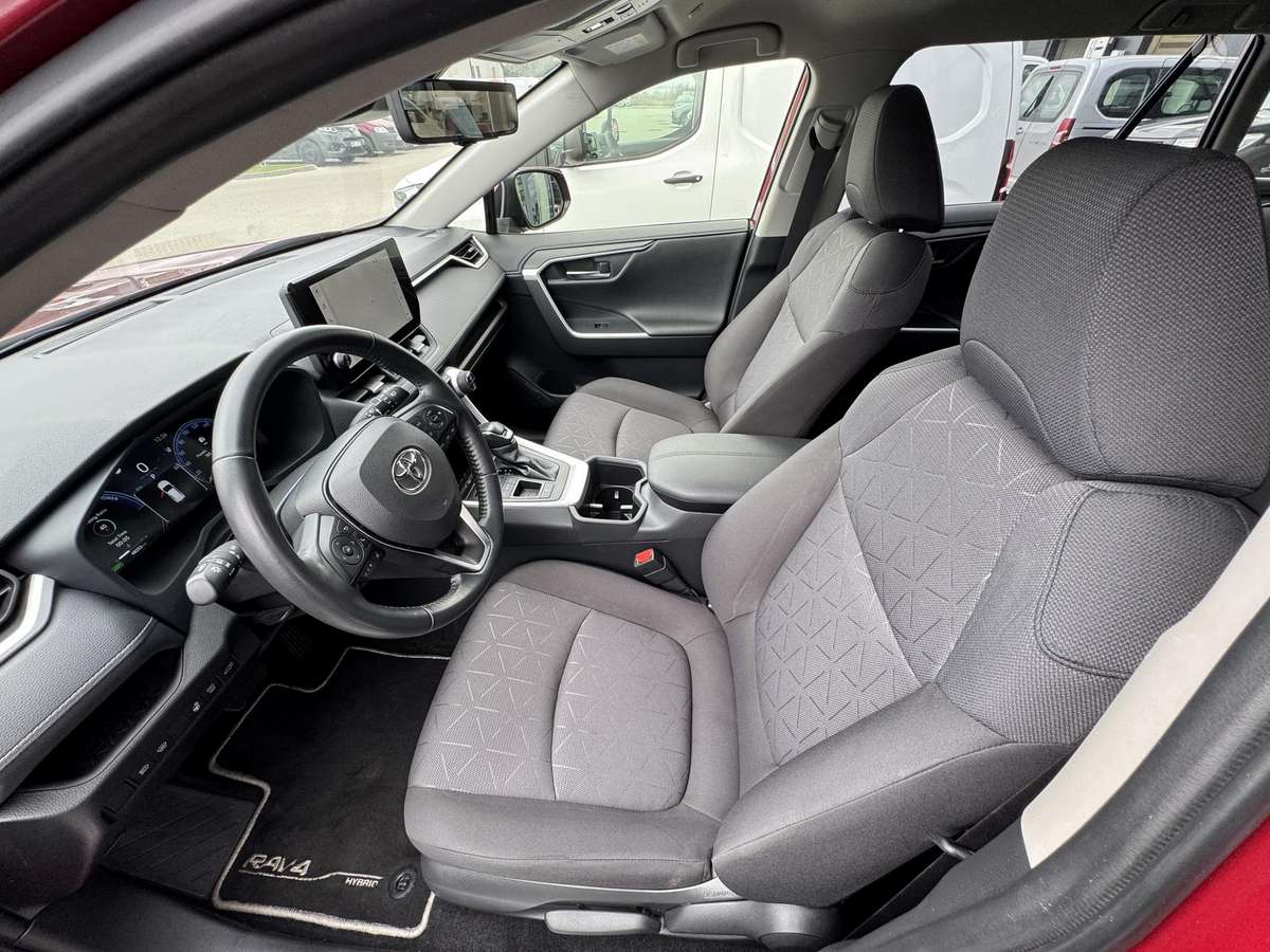Toyota RAV4 - 9