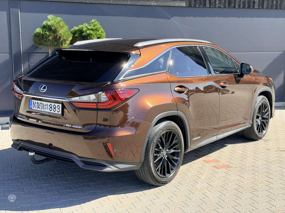 Lexus RX 450h - 10