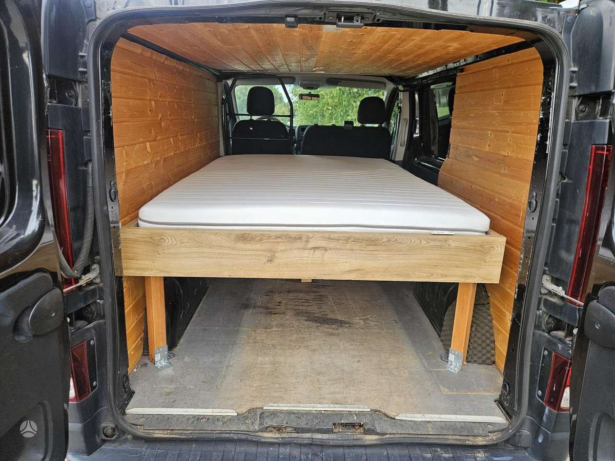 Opel Vivaro - 6