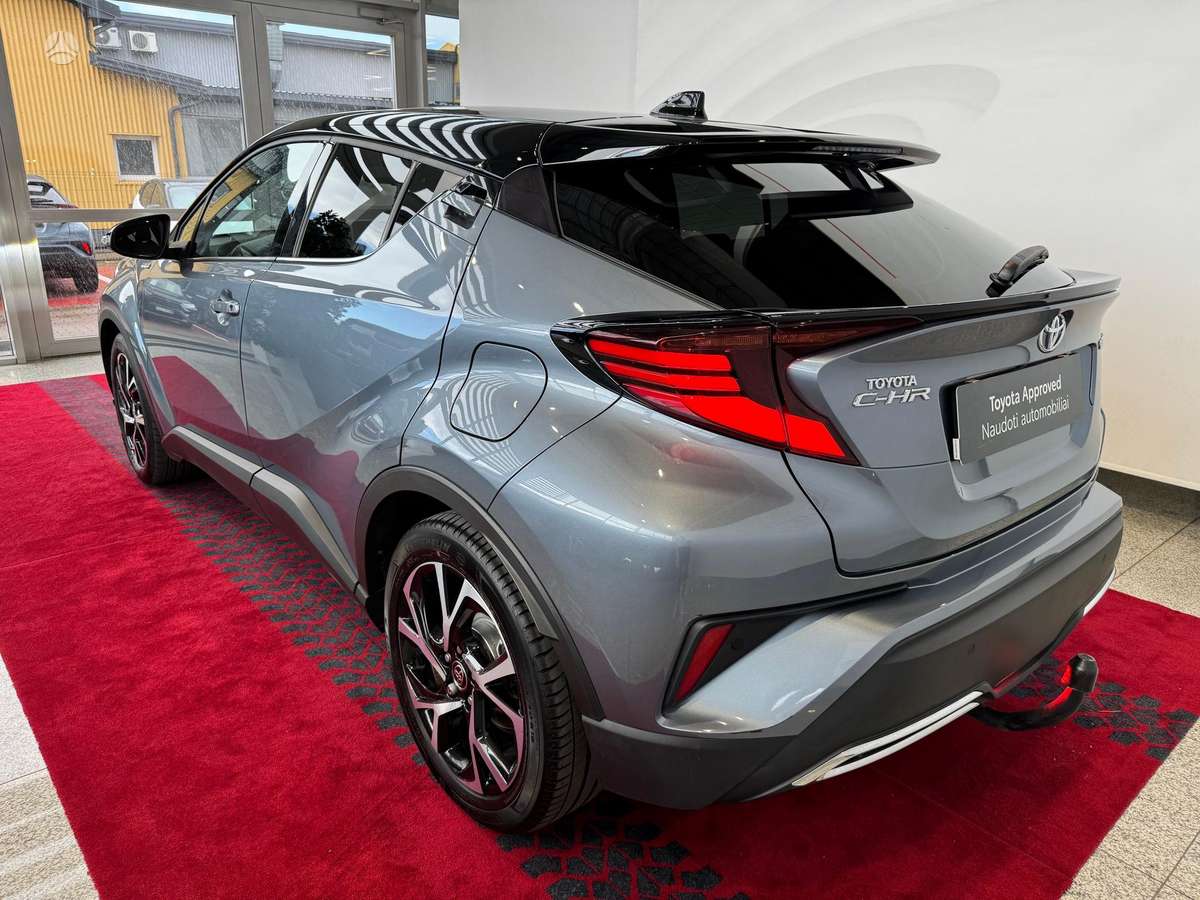 Toyota C-HR - 5