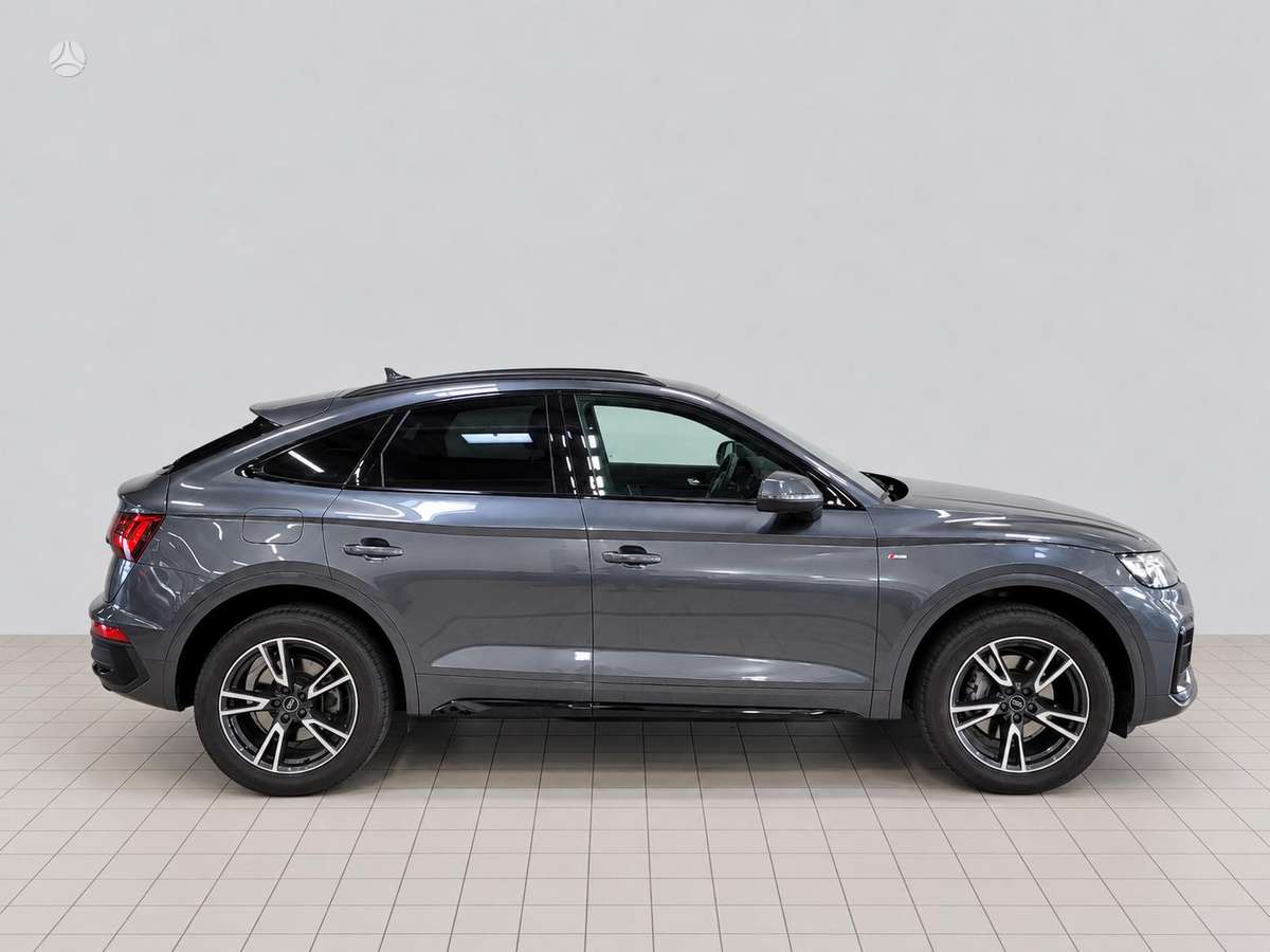 Audi Q5 Sportback - 3