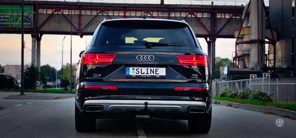 Audi Q7 - 5