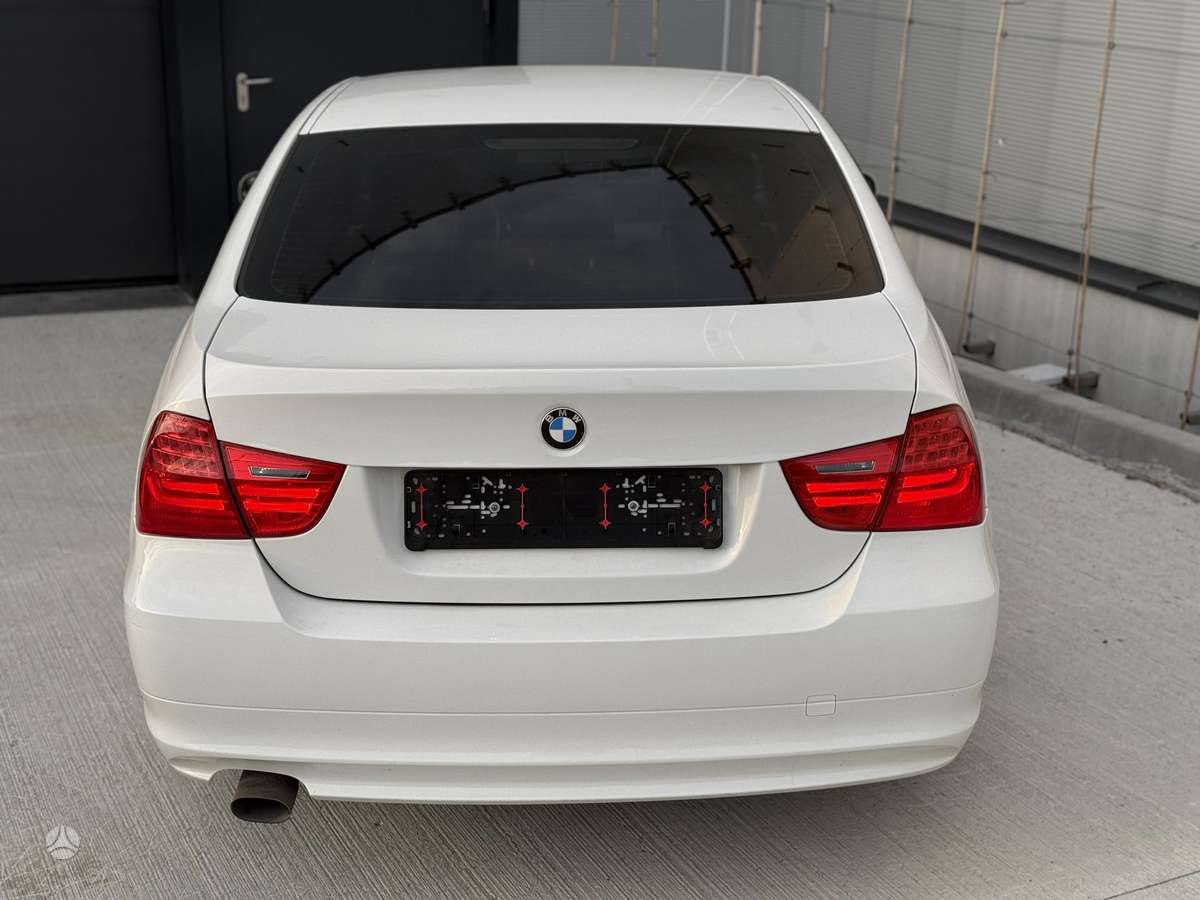 BMW 318, 2.0 l., wagon