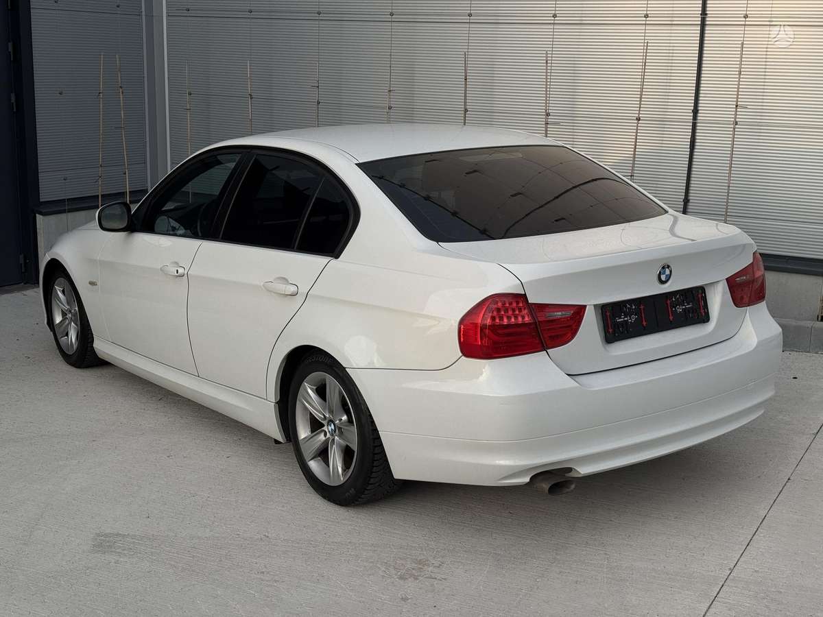 BMW 318, 2.0 l., wagon