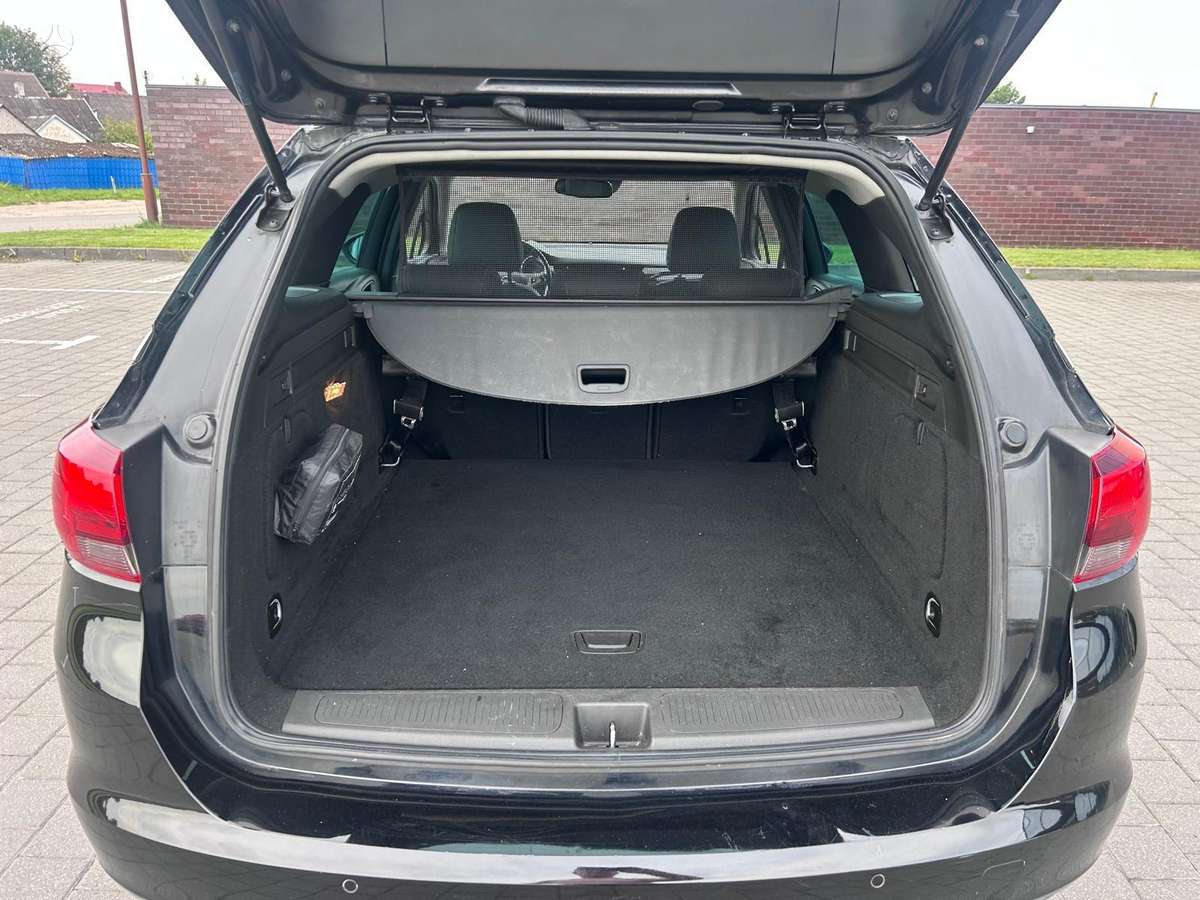 Opel Astra - 11