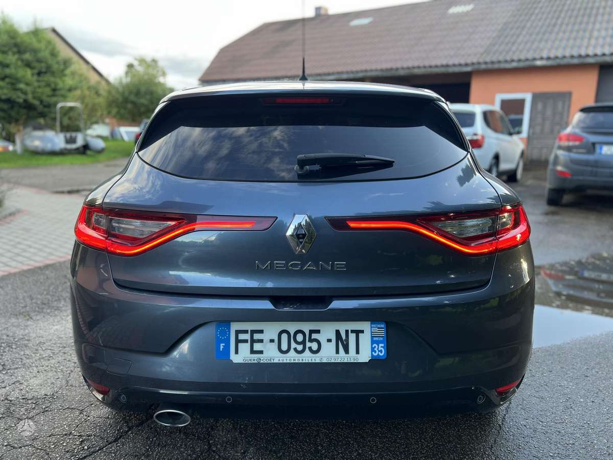 Renault Megane - 5