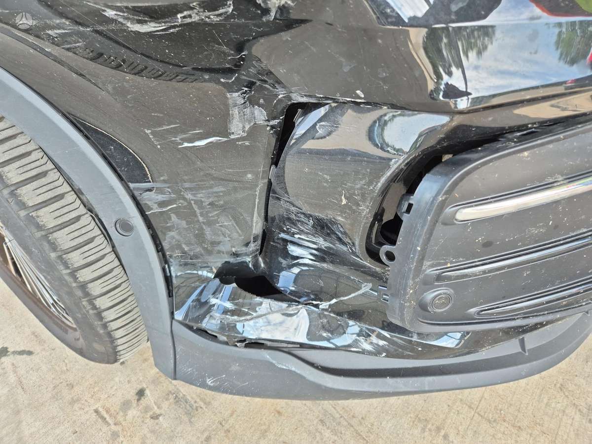 Volkswagen Tiguan - 7