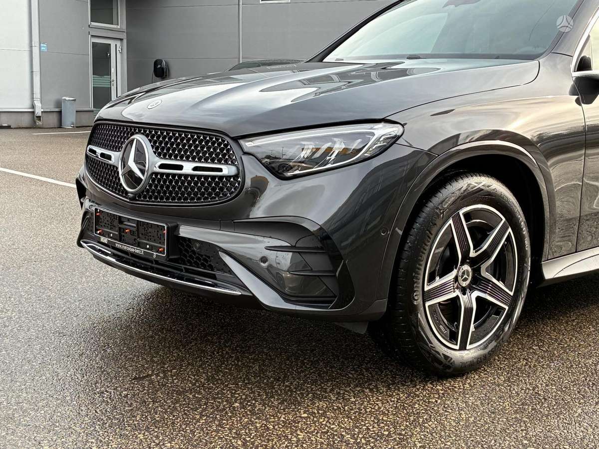 Mercedes-Benz GLC Coupe 200 - 9