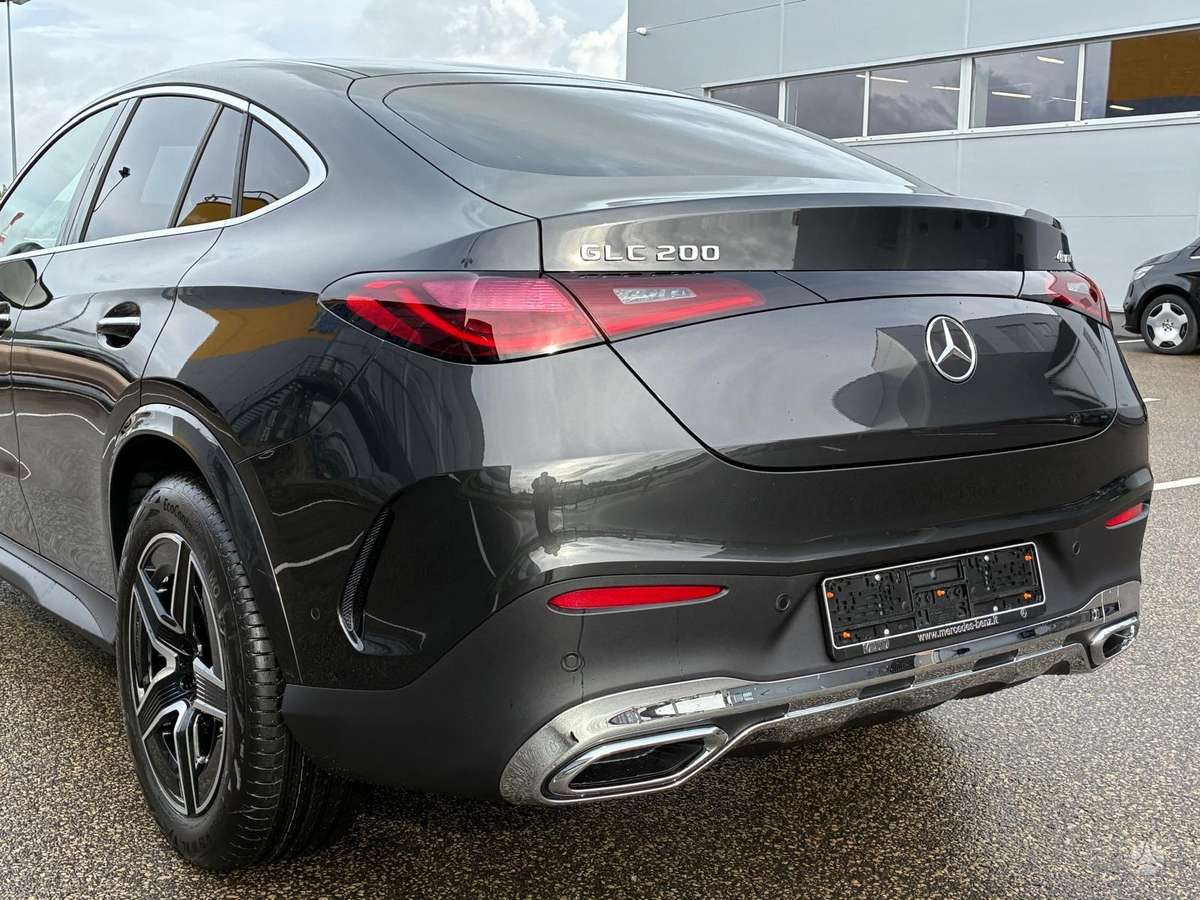 Mercedes-Benz GLC Coupe 200 - 10