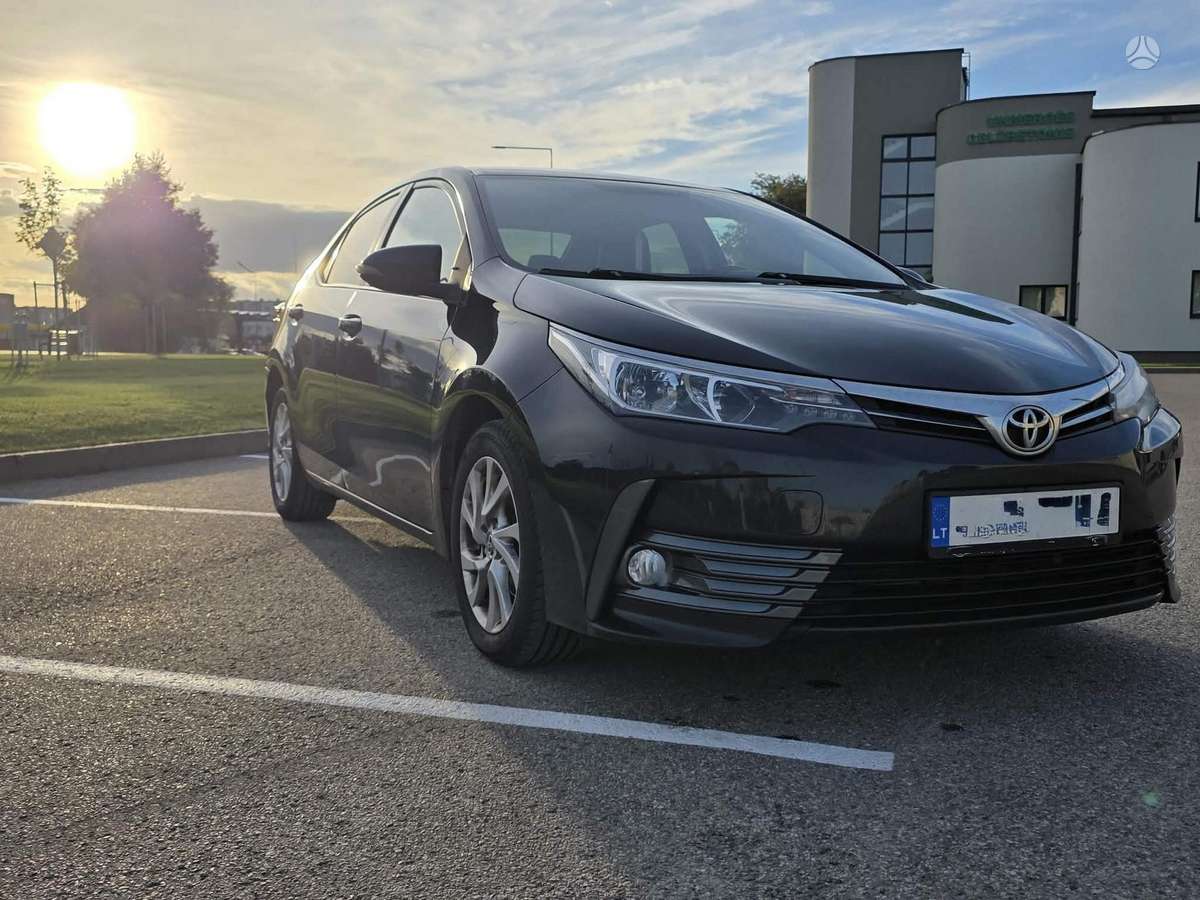 Toyota Corolla - 8