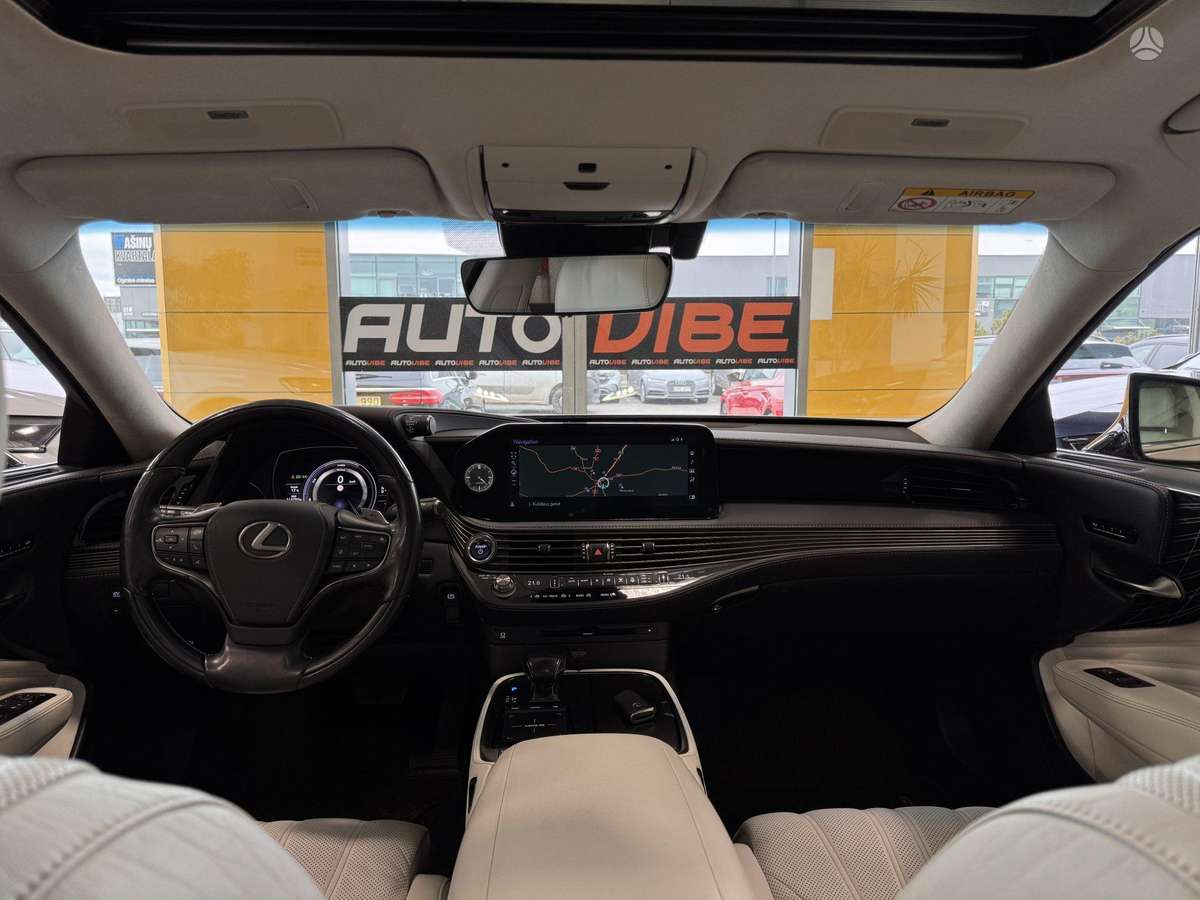Lexus LS 500h - 8