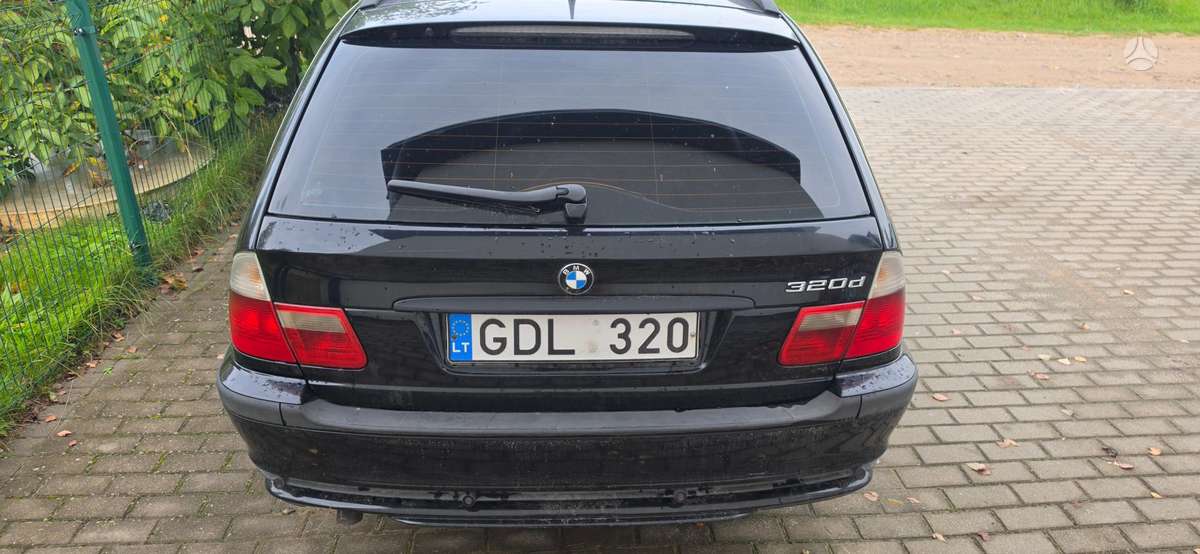BMW 320 - 3