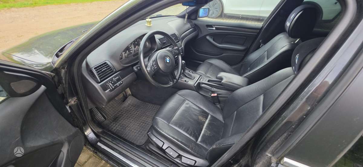 BMW 320 - 5