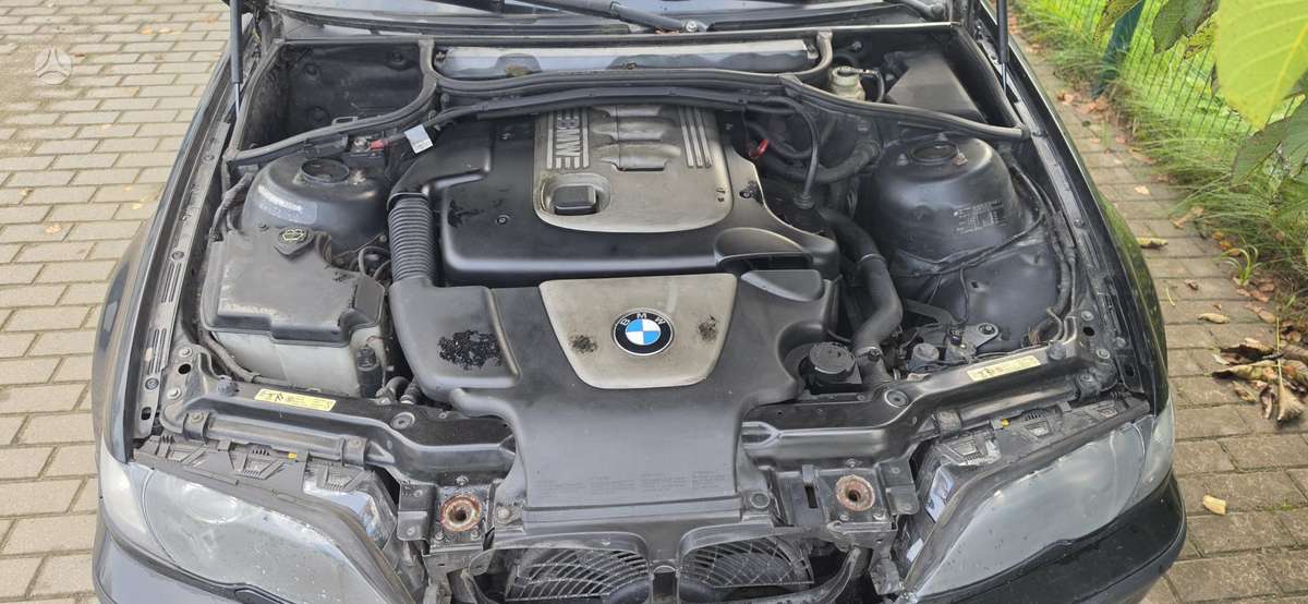 BMW 320 - 11
