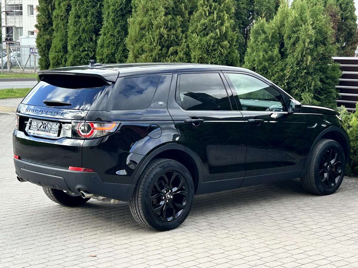 Land Rover Discovery Sport - 12
