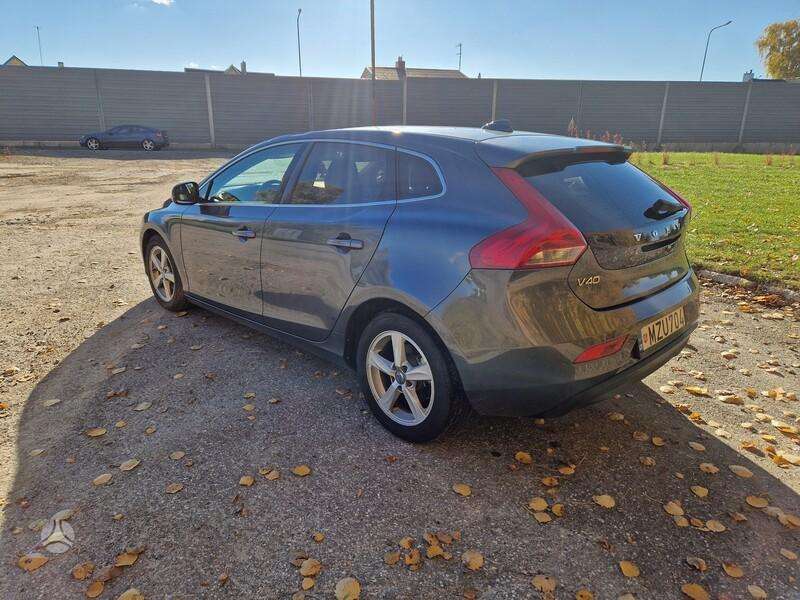 Volvo V40 - 3