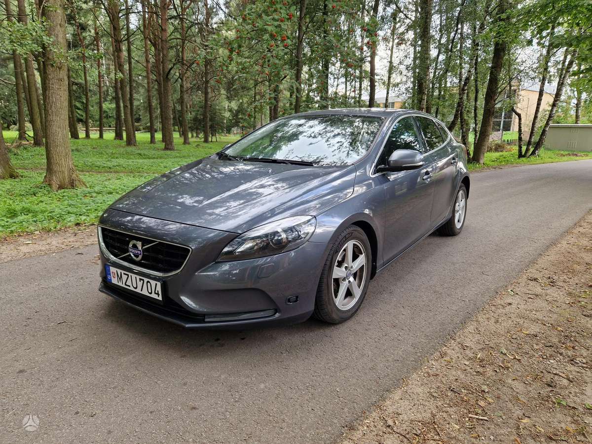 Volvo V40 - 9