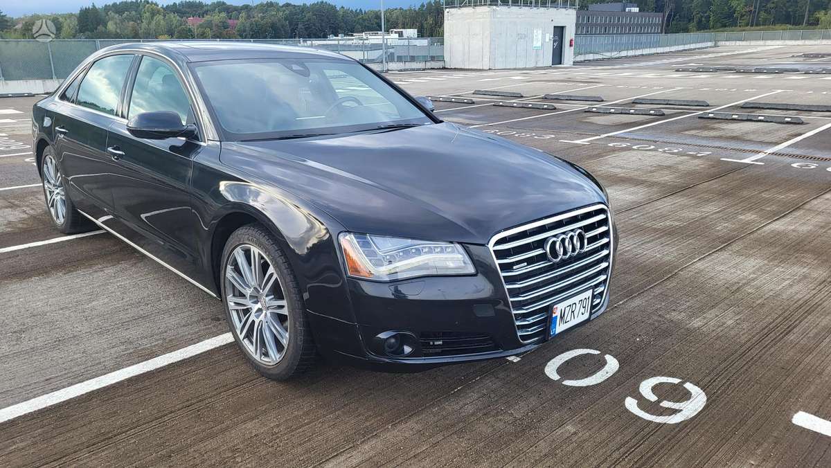 Audi A8 L, 3.0 l., Седан