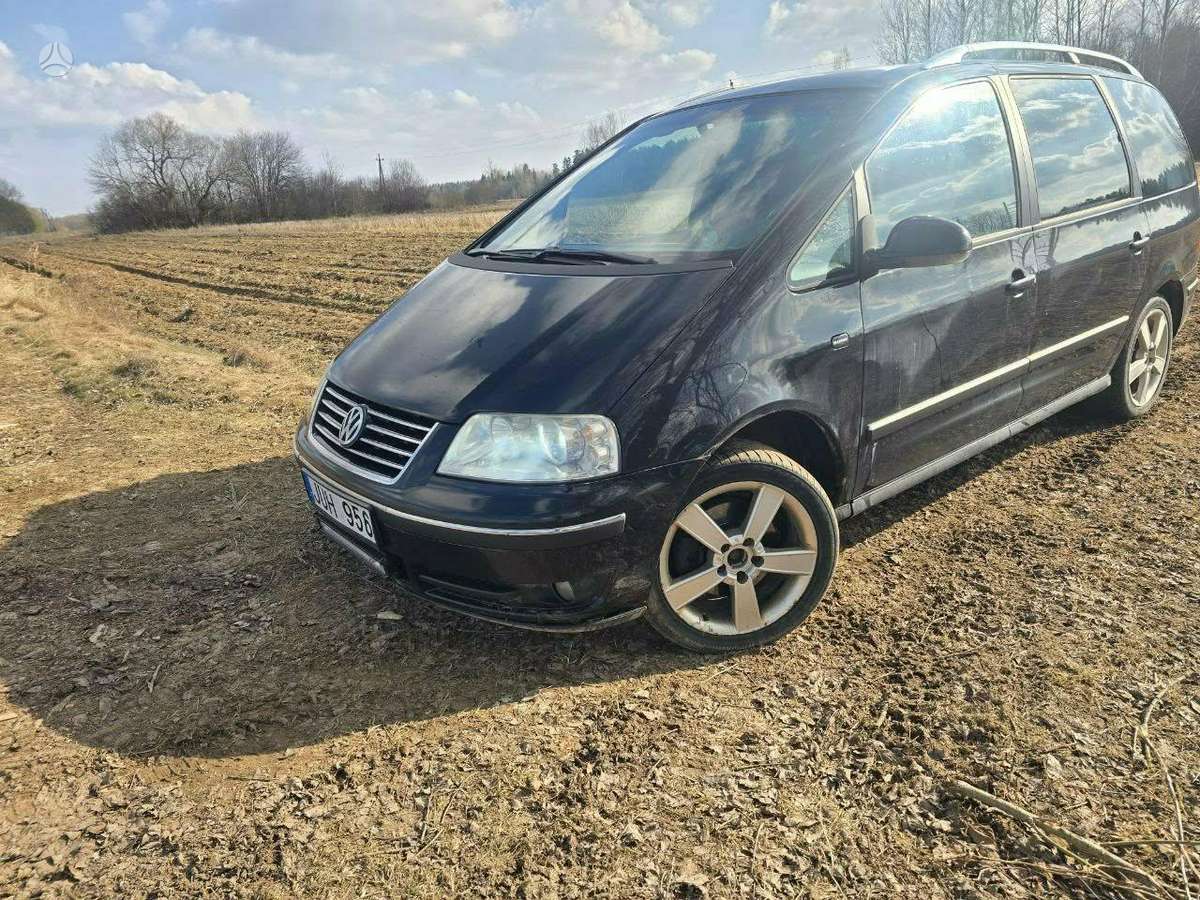 Volkswagen Sharan - 2