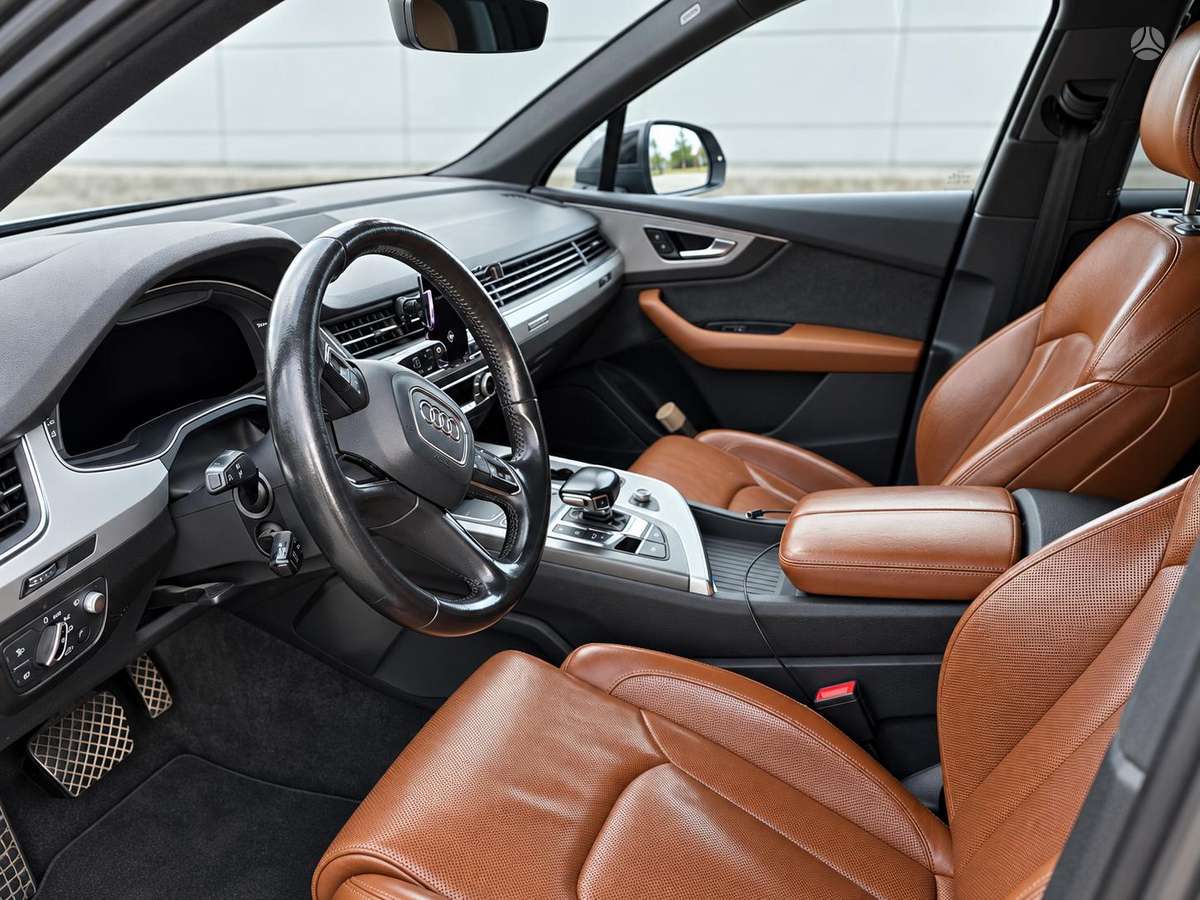 Audi Q7 e-tron - 6