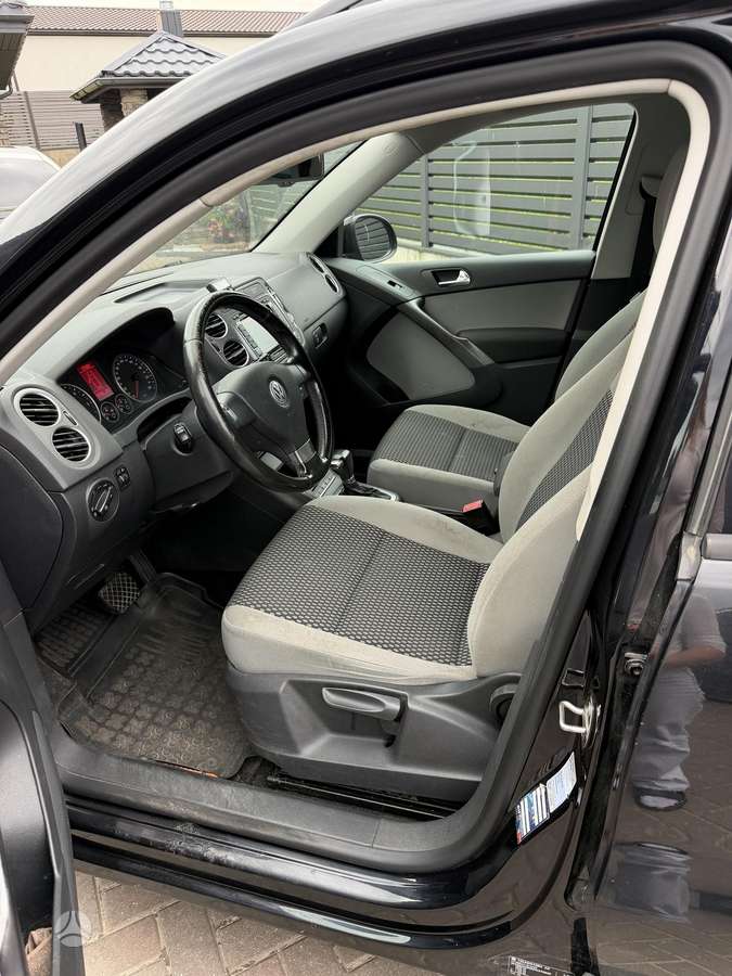 Volkswagen Tiguan - 3