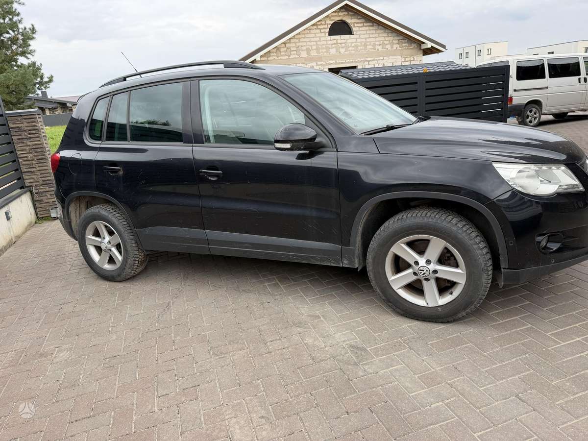 Volkswagen Tiguan - 6