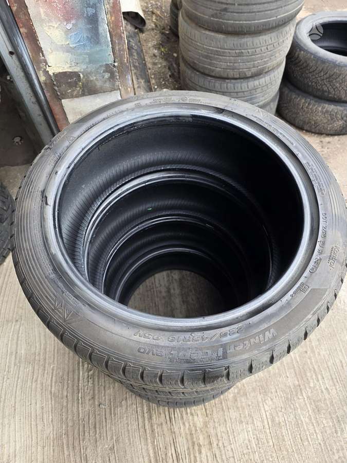 Hankook, winter 225/45 R18
