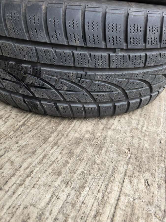 Hankook, žieminės 225/45 R18