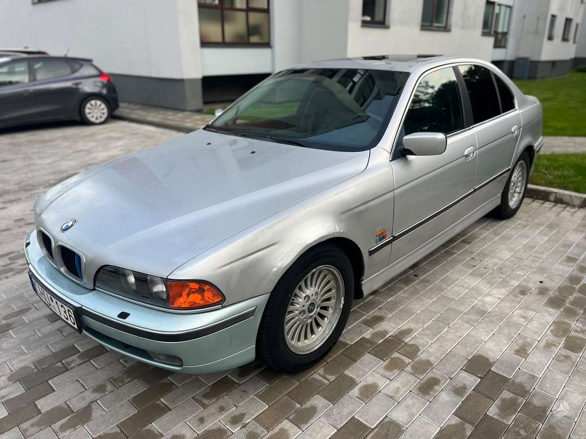 BMW 530 - 1