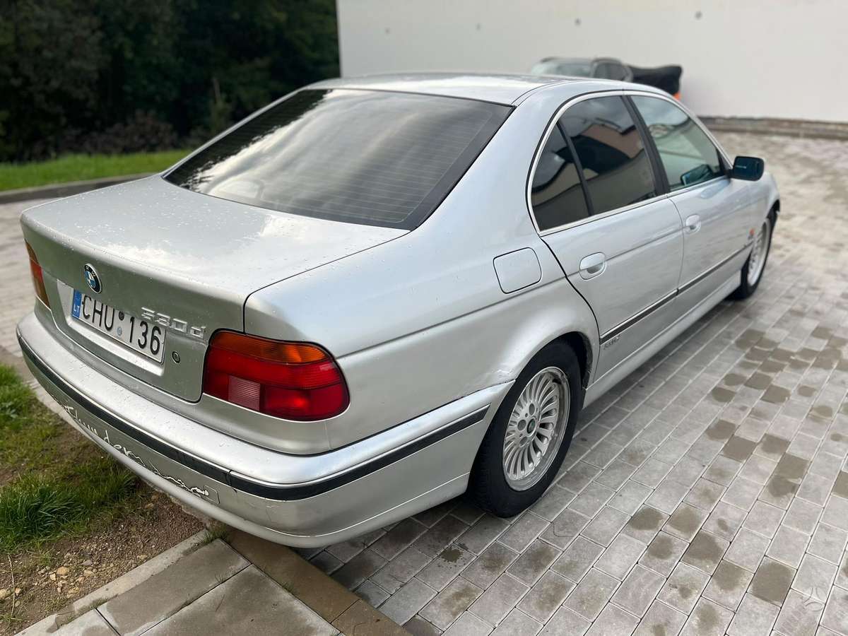 BMW 530 - 4