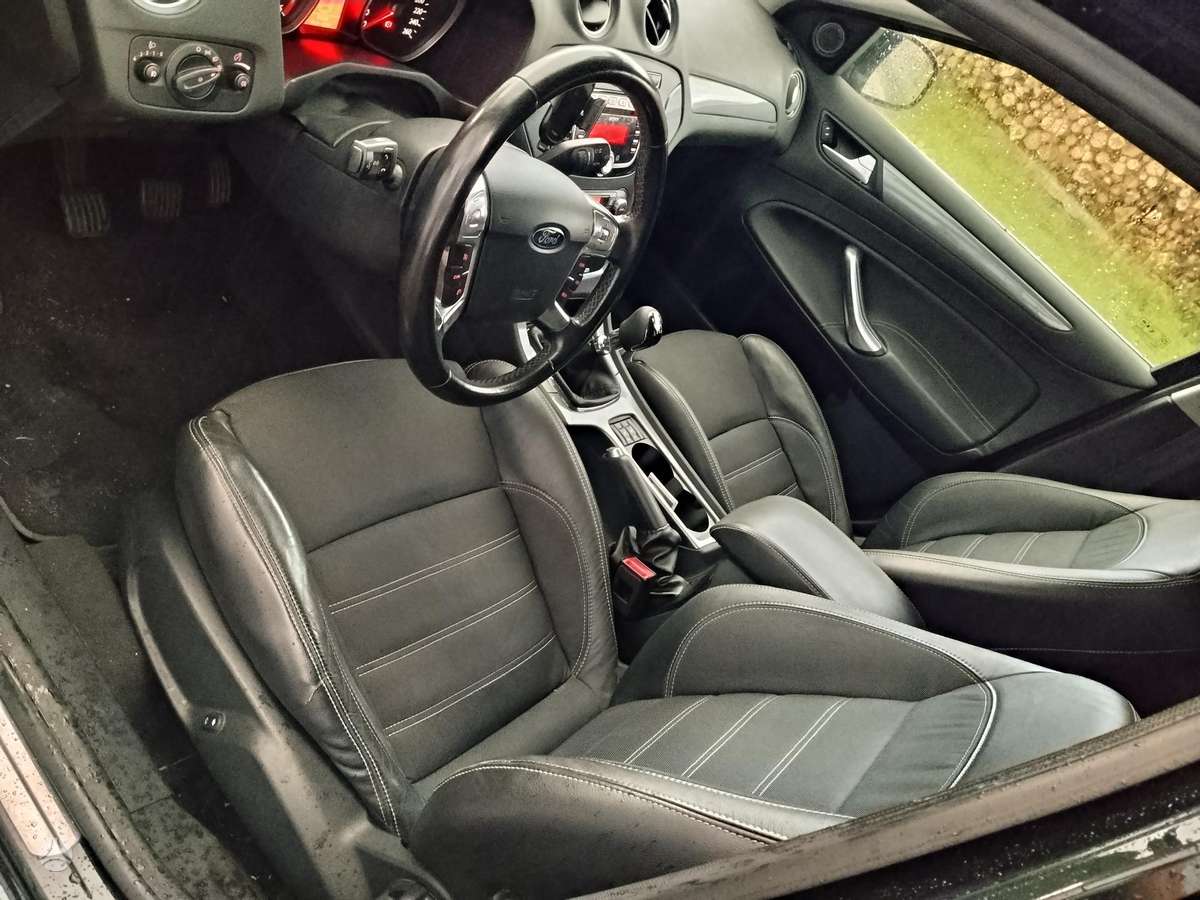 Ford Mondeo - 2