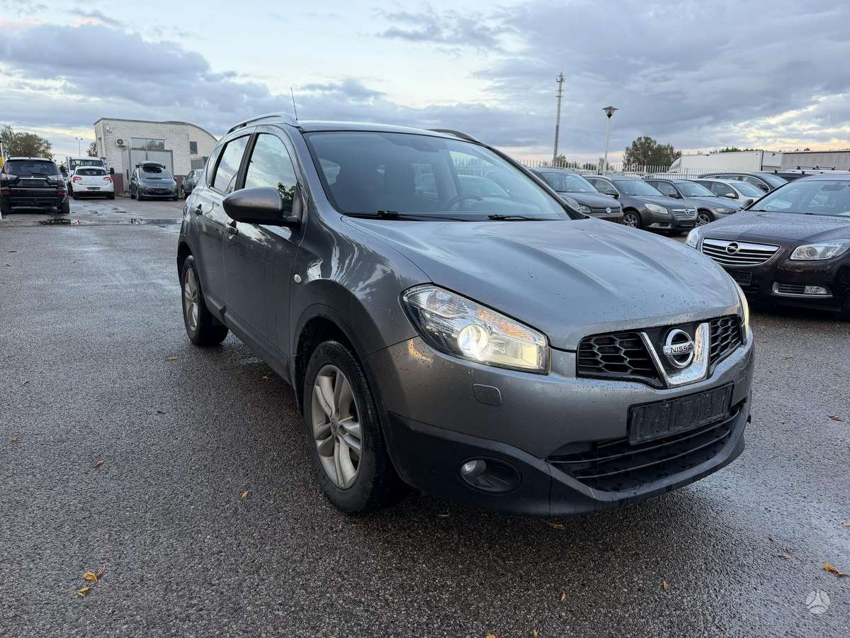 Nissan Qashqai - 4