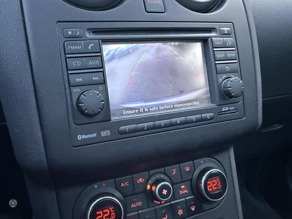 Nissan Qashqai - 10