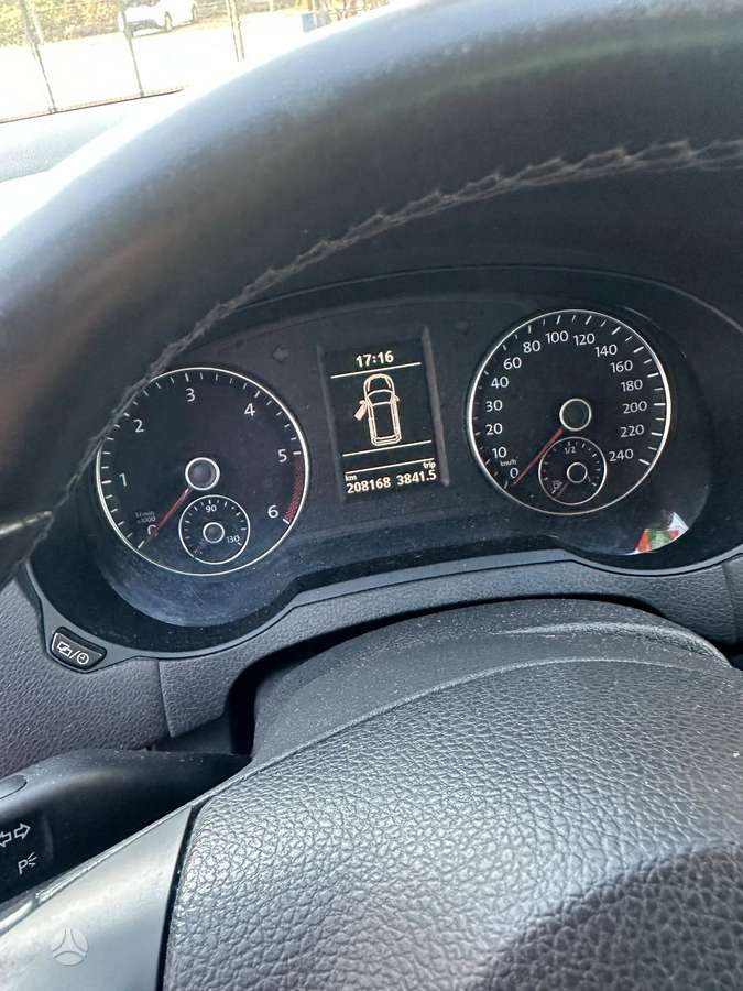 Volkswagen Sharan - 5
