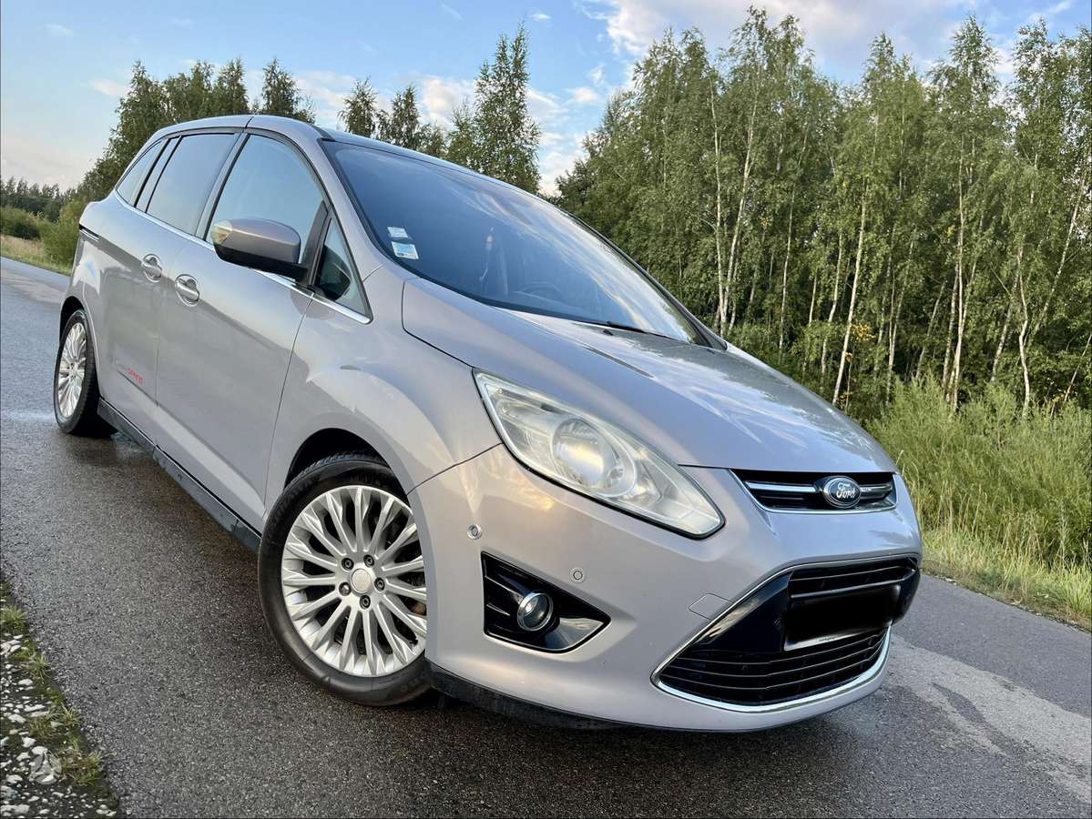 Ford Grand C-MAX - 1