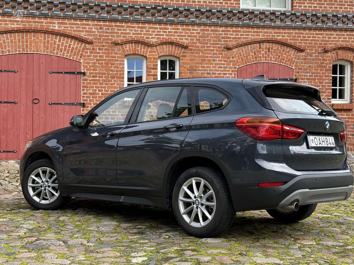 BMW X1 - 6