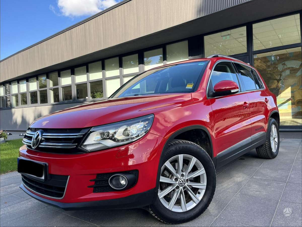 Volkswagen Tiguan - 4