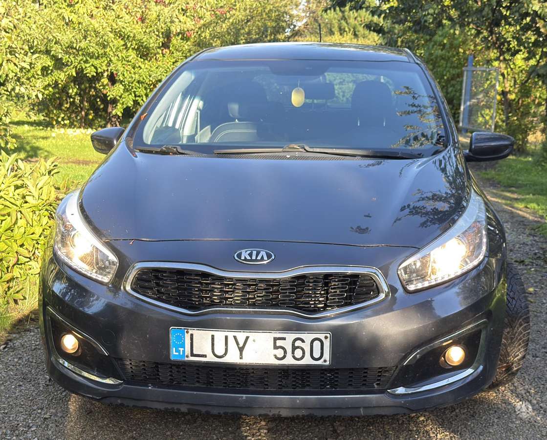 Kia Ceed, 1.6 l., hatchback