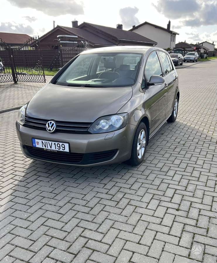 Volkswagen Golf Plus, 1.2 l., hatchback