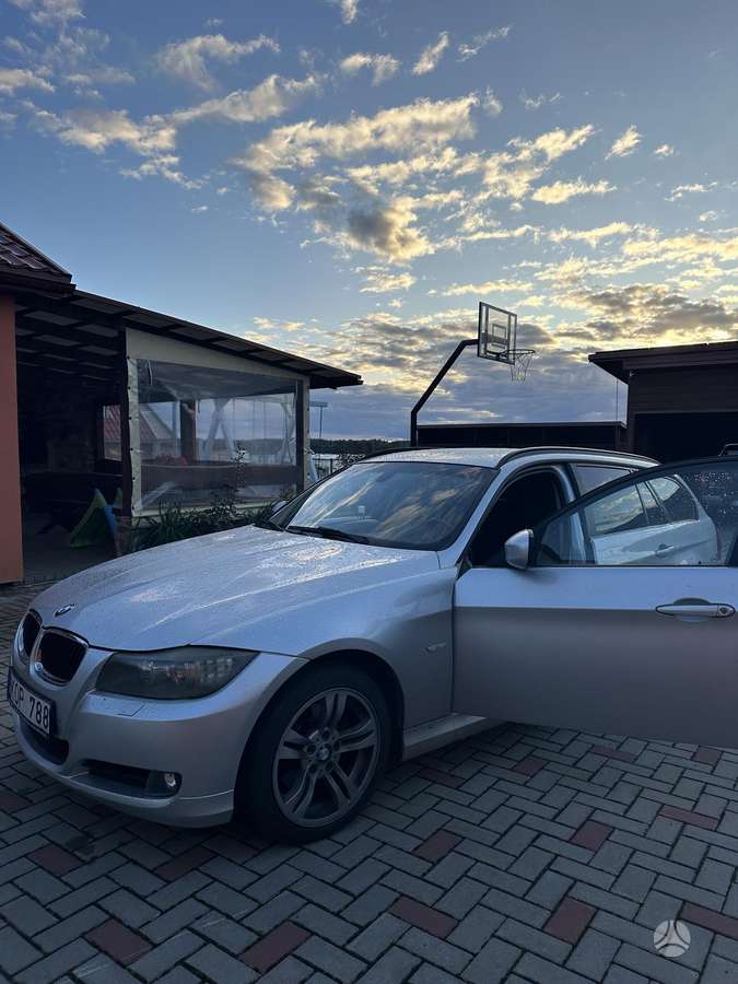 BMW 320 - 7