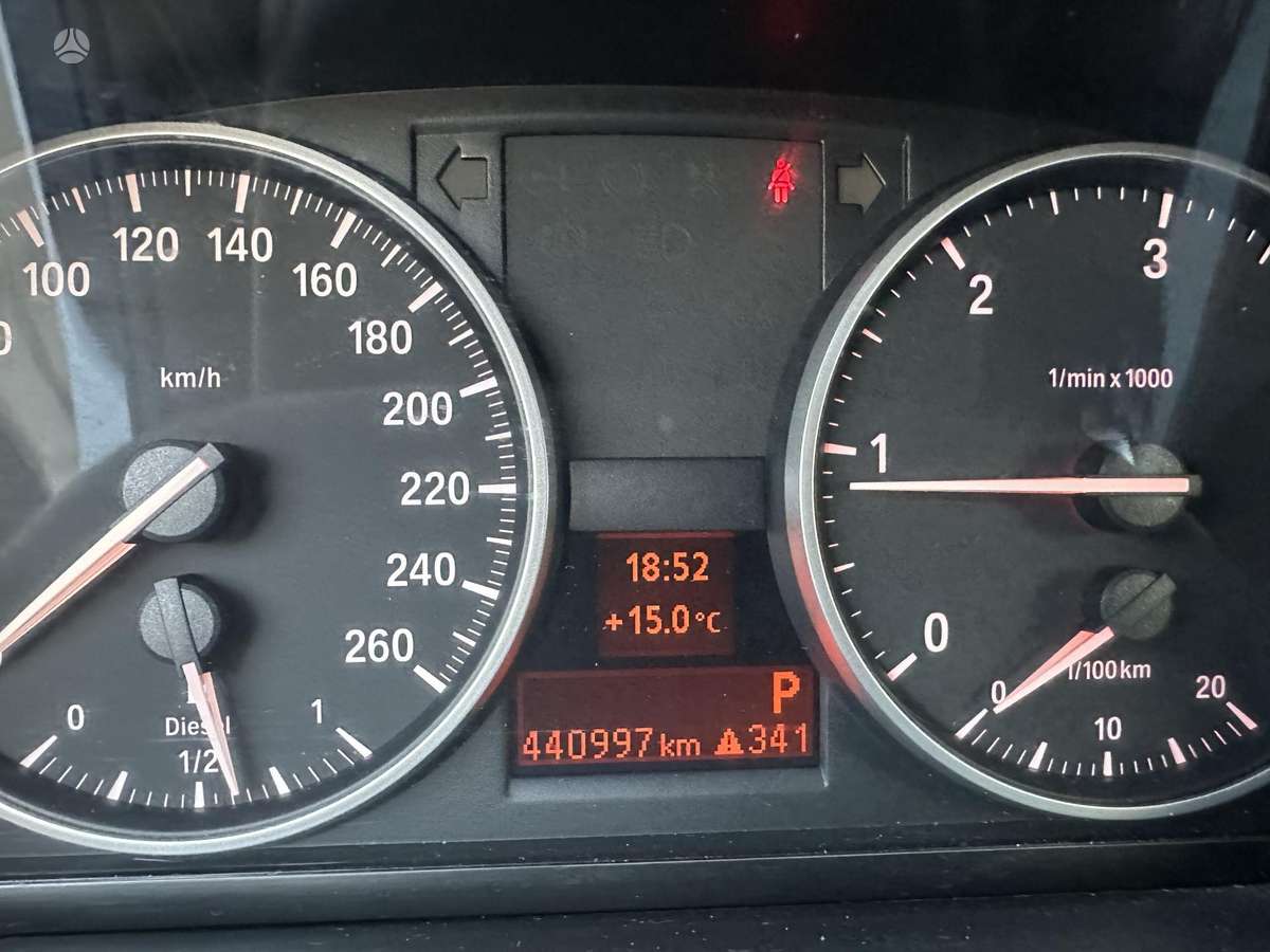 BMW 320 - 12
