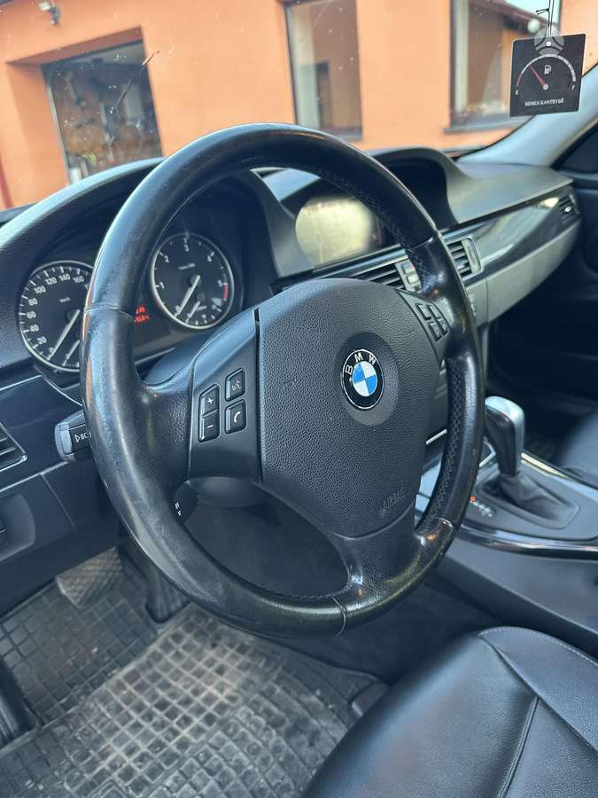 BMW 320, 2.0 l., wagon